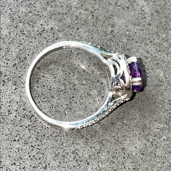 NEW Round Amethyst Halo Ring with Diamond Aura accents on 925 silver sz 9 - Picture 8 of 9